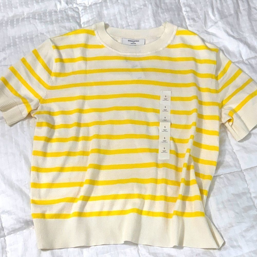 Banana Republic Forever short sleeved Yellow Striped sweater size Small- NWT